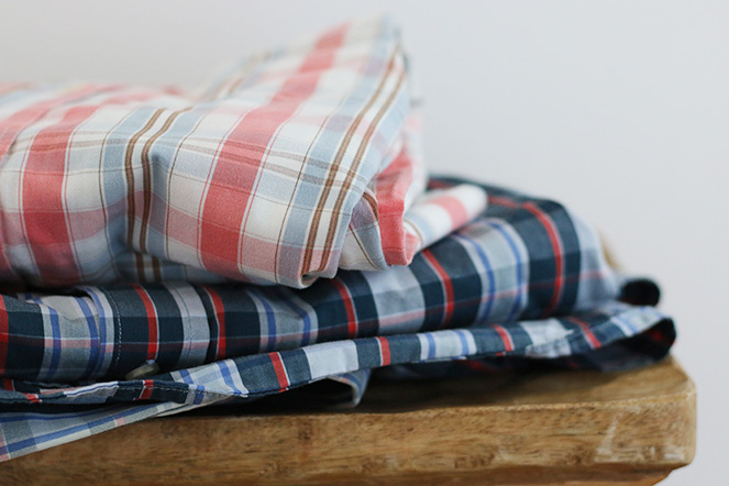 Camino handmade: backpack organizers from old shirts